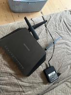 Netgear nighthawk router r7000, Computers en Software, Routers en Modems, Ophalen of Verzenden, Zo goed als nieuw
