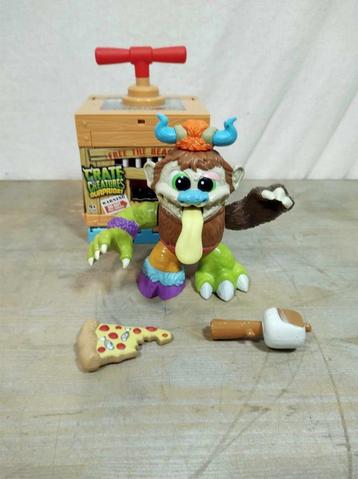 Crate Creatures    STUBBS beschikbaar voor biedingen