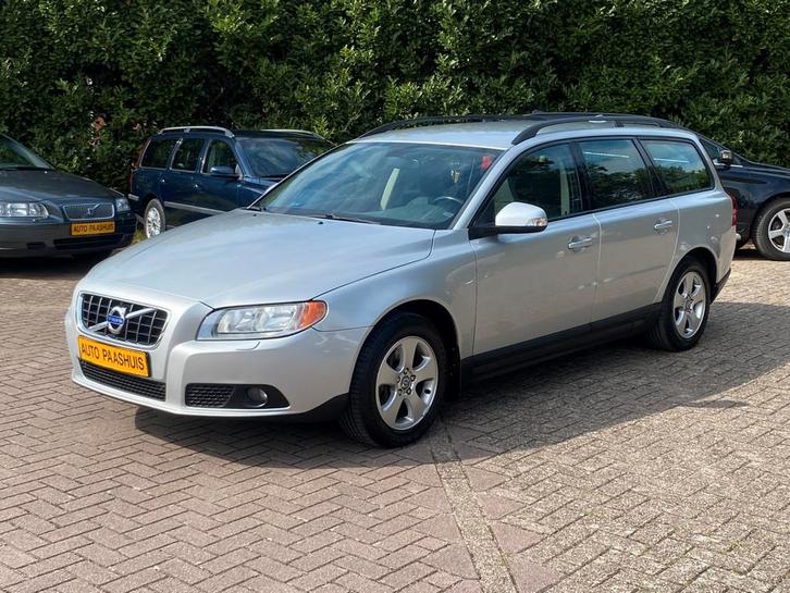 Volvo V70 2.5T Kinetic Aut. Youngtimer (bj 2007, automaat), Auto's, Volvo, Te koop, V70, ABS, Airbags, Airconditioning, Alarm