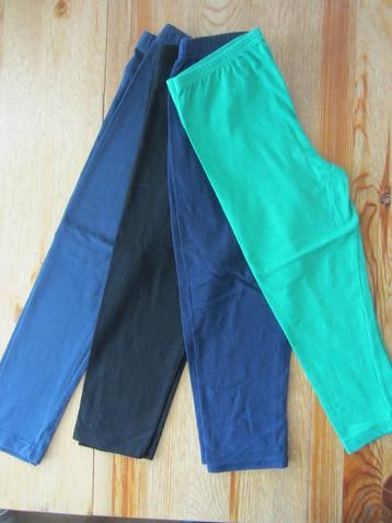 Halflange leggings maat 140 beschikbaar voor biedingen