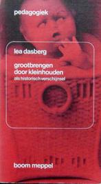 Grootbrengen door kleinhouden als historisch verschijnsel., Boeken, Ophalen of Verzenden, Zo goed als nieuw, Zwangerschap en Bevalling