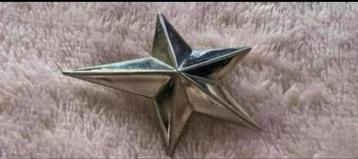 Thierry Mugler Parijs broche 6 cm  beschikbaar voor biedingen