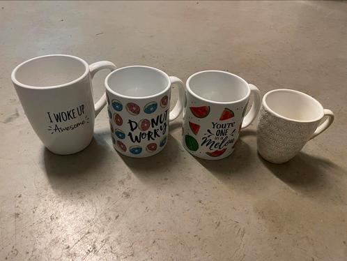 4 mokken - ludiek & stijlvol, Huis en Inrichting, Keuken | Servies, Nieuw, Kop(pen) en/of Schotel(s), Overige stijlen, Ophalen of Verzenden