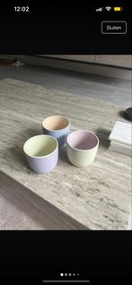 Mila Koffiekopjes - Pastel Set, Overige kleuren, Aardewerk of Porselein, Ophalen of Verzenden, Zo goed als nieuw