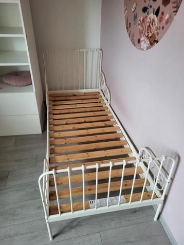 Ikea meegroeibed 80x200 + matras beschikbaar voor biedingen