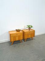 Vintage set nachtkastjes met lade, Huis en Inrichting, Slaapkamer | Nachtkastjes, Gebruikt, Ophalen of Verzenden, 45 tot 65 cm