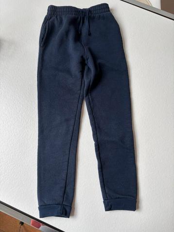 Joggingbroek 122/128 donkerblauw ZGAN beschikbaar voor biedingen