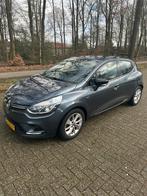 Renault Clio Energy Limited  TCe 90pk Eco2 S&S 2017 Grijs, Auto's, Renault, 47 €/maand, Origineel Nederlands, Te koop, Zilver of Grijs