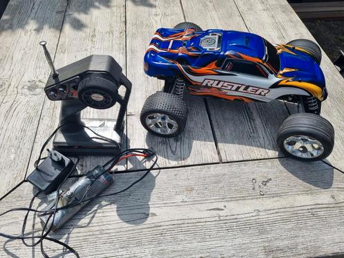 Traxxas rustler 2wd, Hobby en Vrije tijd, Modelbouw | Radiografisch | Auto's, Gebruikt, Auto offroad, Elektro, Ophalen