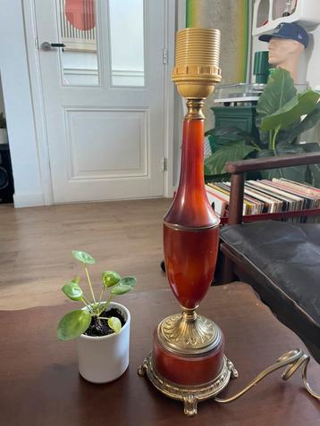 Art Deco Messing Tafellamp beschikbaar voor biedingen