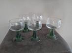 Vintage Wijnglazen met Groene Voet, Antiek en Kunst, Antiek | Glas en Kristal, Ophalen of Verzenden