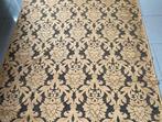 STOF VOOR DESIGN: Barok patroon meubelstof camel+zwart, Hobby en Vrije tijd, Stoffen en Lappen, Bruin, 120 cm of meer, Nieuw, Ophalen of Verzenden