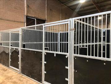 Verplaatsbare paardenstallen 14 euro!!! beschikbaar voor biedingen