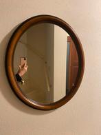 Ovale spiegel met houten rand, Antiek en Kunst, Ophalen of Verzenden, Ovaal, 50 tot 100 cm, Minder dan 100 cm