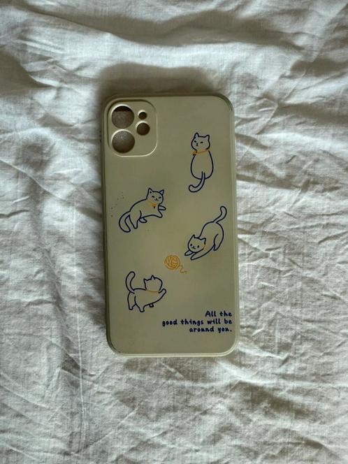 Kitty Cats Blue Crème Phonecase IPhone 11 slightly used, Telecommunicatie, Mobiele telefoons | Hoesjes en Frontjes | Apple iPhone