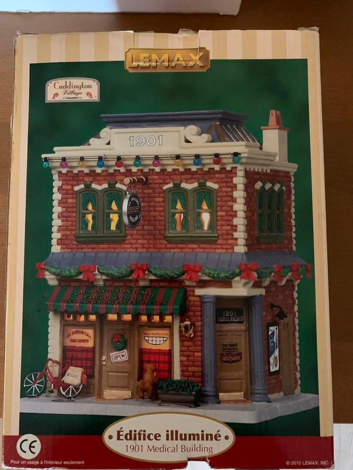 Lemax Medisch Gebouw - Kerstdorp, Diversen, Kerst, Gebruikt, Ophalen of Verzenden