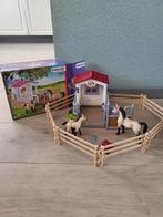 Schleich Paardenbox Met Paarden En Verzorgster 42369, Ophalen of Verzenden, Zo goed als nieuw