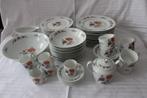 Vintage Limoges d' Artois porseleinen servies 61 st., Antiek en Kunst, Ophalen of Verzenden