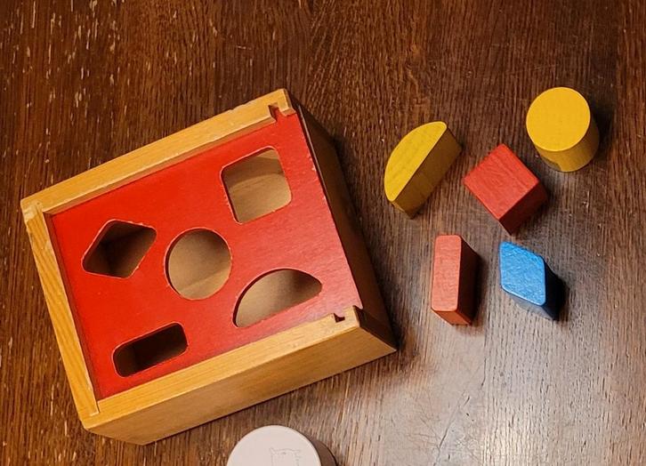 Vintage vormenstoof - Compleet & in goede staat, Kinderen en Baby's, Speelgoed | Educatief en Creatief, Gebruikt, Puzzelen, Ontdekken