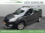 Peugeot Partner Tepee 1.2 110pk Navi, Camera, Trekhaak, Clim, Auto's, Voorwielaandrijving, 65 €/maand, Stof, Gebruikt