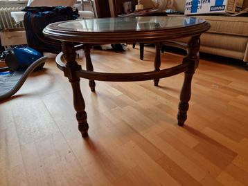 Ronde Salontafel met Tonet en Glasplaat beschikbaar voor biedingen
