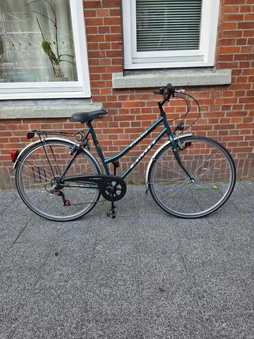 Limit 2800 damesfiets 28 inch with 6 gears  beschikbaar voor biedingen