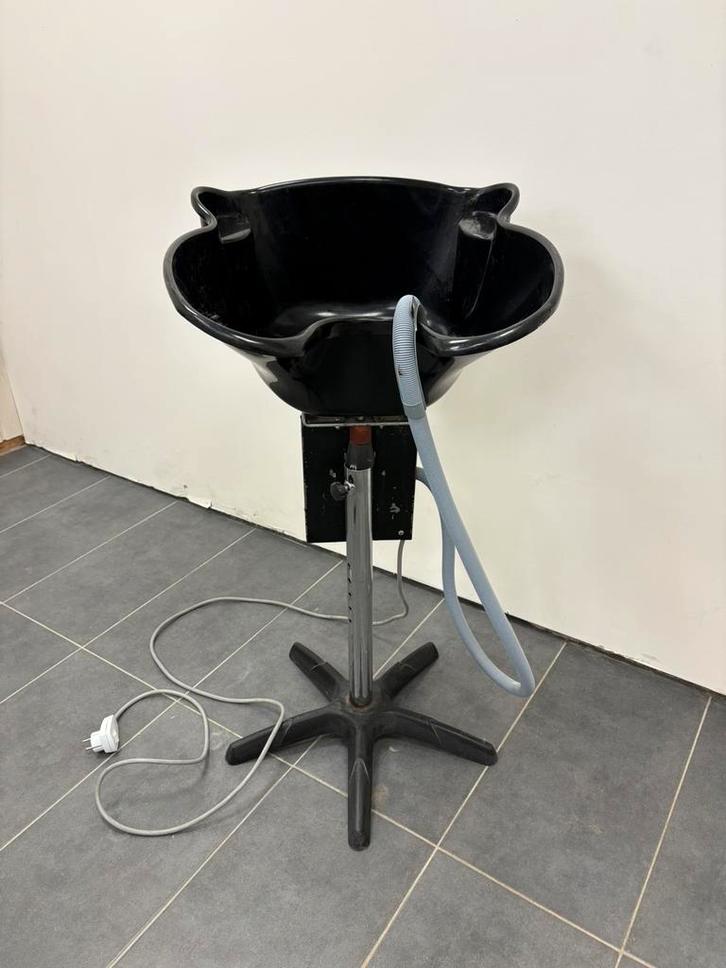 mobiele wasbak met pomp voor waterafvoer, Sieraden, Tassen en Uiterlijk, Uiterlijk | Haarverzorging, Gebruikt, Ophalen
