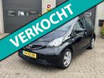 Toyota Aygo 1.0-12V + *Airco*Garantie*APK: 24-09-2026, Voorwielaandrijving, Stof, Gebruikt, 4 stoelen