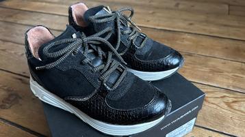 Via vai Sneakers zwart maat 37, echt leer, bijna nieuw!  beschikbaar voor biedingen
