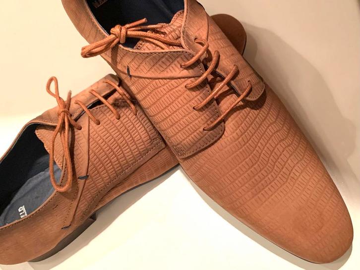 Manfield Gloednieuw 46 Van 169 nu 69 Lees?, Kleding | Heren, Schoenen, Nieuw, Veterschoenen, Overige kleuren, Ophalen