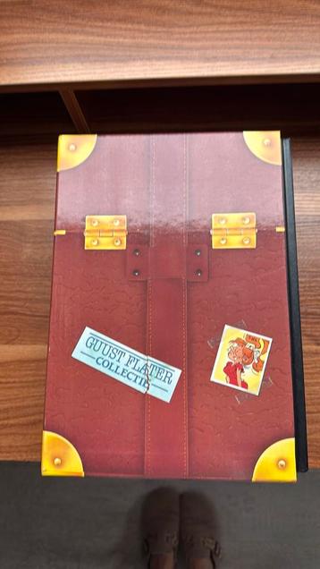 Guust Flater collectie stripboeken - 6 ingebonden boeken beschikbaar voor biedingen