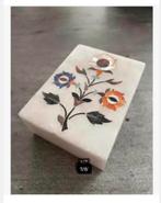 Prachtig kistje speksteen ingelegd met edelstenen 10x7x4 cm, Ophalen of Verzenden