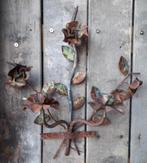 Wandkandelaar rozen, brocante decoratieve staat 40 cm breed, Ophalen of Verzenden, Gebruikt, Metaal, Minder dan 25 cm