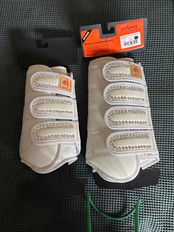 Luxe peesbeschermers Epplejeck beschikbaar voor biedingen