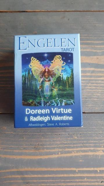Engelen Tarot van Doreen Virtue Nederlands beschikbaar voor biedingen