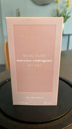 Narciso Rodriguez Musc Nude for her edp 50 ml, Sieraden, Tassen en Uiterlijk, Nieuw, Ophalen of Verzenden