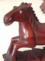 Japans rood hout paard rosewood houtsnijwerk., Ophalen of Verzenden