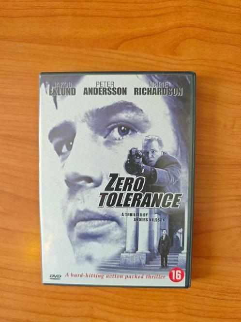 Zero Tolerance dvd 1999 Jakob Eklund intense Scandinavische, Cd's en Dvd's, Dvd's | Thrillers en Misdaad, Zo goed als nieuw, Vanaf 16 jaar