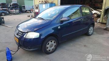 Volkswagen Fox 2006 1.4 BKR GZK Blauw LB5N onderdelen beschikbaar voor biedingen
