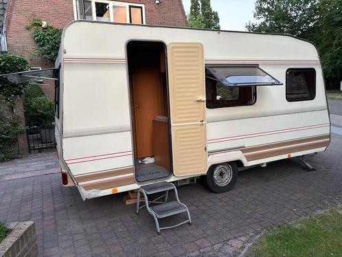 Caravan 5 personen stapelbed Dethleffs vast bed rijklaar, Caravans en Kamperen, Caravans, Particulier, tot en met 5, 750 - 1000 kg