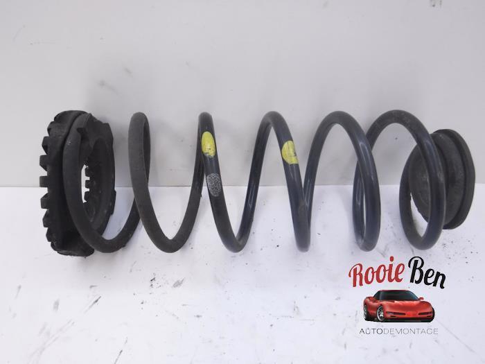 Schroefveer achter van een Hyundai Getz, Auto-onderdelen, Ophanging en Onderstel, Hyundai, Gebruikt, 3 maanden garantie, Ophalen of Verzenden