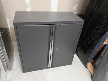 Archiefkast in perfecte staat! beschikbaar voor biedingen