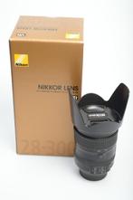 Nikon AF-S 28-300mm F/3.5-5.6G ED VR, Ophalen of Verzenden, Gebruikt, Telelens, Zoom