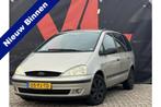 Ford Galaxy 2.3-16V Futura | Nieuw Binnen! | Automaat | Trek, Auto's, Ford, Stof, Zwart, 700 kg, Blauw