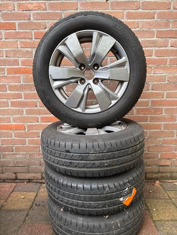 Peugeot 2008 Zomerbanden op Lichtmetaal Goodyear 195/60R16 beschikbaar voor biedingen