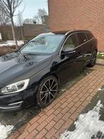 Volvo V60 D6 AWD (plug in hybride), Automaat, Beige, Overige carrosserieën, Zwart