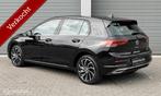 Volkswagen Golf 8 1.5 TSI 130PK/STYLE/ACC/NAV/SFEER/CARPLAY/, Voorwielaandrijving, Zwart, 4 cilinders, Alcantara