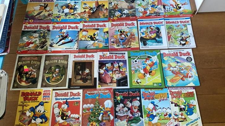 Donald Duck albums o.a. vrolijke stripverhalen per stuk €1,-, Boeken, Stripboeken, Gelezen, Meerdere stripboeken, Ophalen of Verzenden