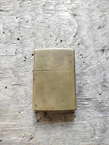Zippo aansteker beschikbaar voor biedingen