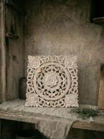 Houten wandpaneel | florale details | €40 | Sober Wonen, Ophalen of Verzenden, Nieuw